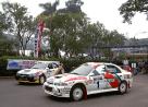 Team Mitsubishi Ralliart - справа Mitsubishi Lancer Evolution, слева Mitsubishi Carisma GT 
