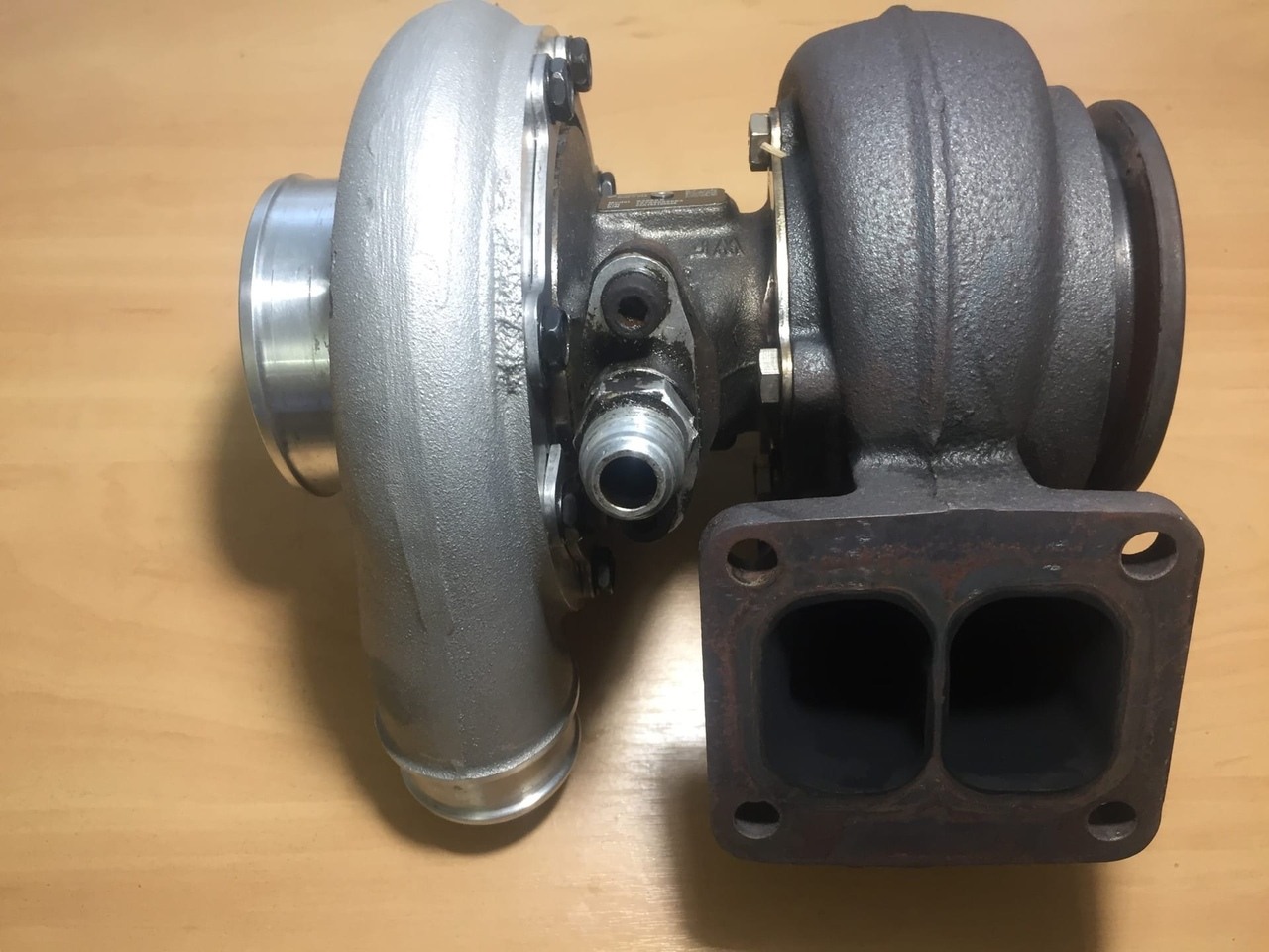 Турбокомпрессор Cameron Twin Turbo